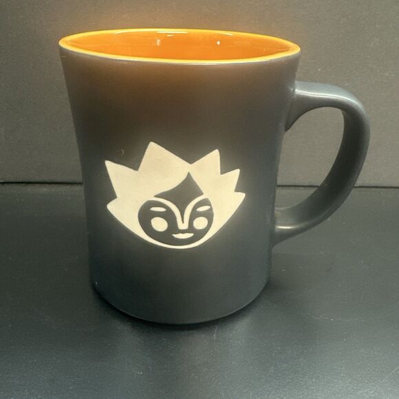 Starbucks 2011 Coffee Mug Etched Face Bone China Kenya Collectors Edition 16 Oz - Picture 1 of 6